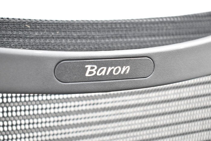 オカムラ 岡村製作所 Okamura バロン ローバック シルバー脚 2023061901