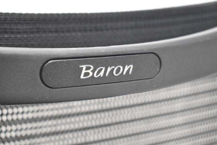 オカムラ バロン ローバック 可動肘 ブラック 2023062404【中古オフィス家具】【中古】