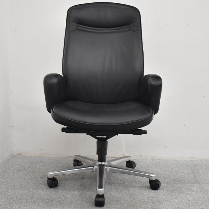 オカムラ KCシリーズ エグゼクティブチェア 総革張り ブラック 2023062603【中古オフィス家具】【中古】