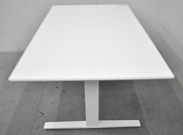 オカムラ スイフト 電動昇降デスク インジケーター付 2020年製 W1150 2023070501【中古オフィス家具】【中古】