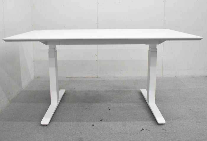 オカムラ スイフト 電動昇降デスク インジケーター付 2020年製 W1150 2023070501【中古オフィス家具】【中古】