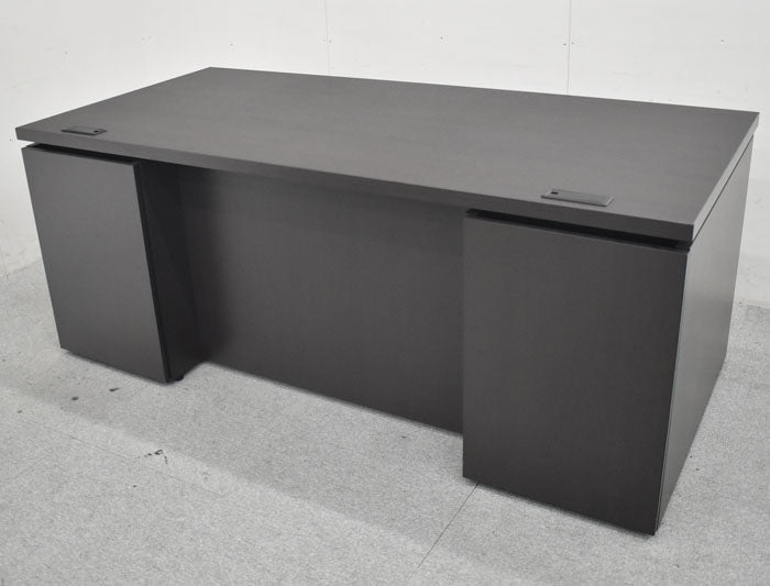 コクヨ マネージメントS370シリーズ 役員用両袖デスク 2019年製 2023071803【中古オフィス家具】【中古】