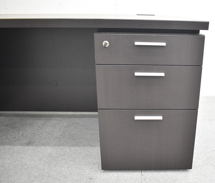 コクヨ マネージメントS370シリーズ 役員用両袖デスク 2019年製 2023071803【中古オフィス家具】【中古】