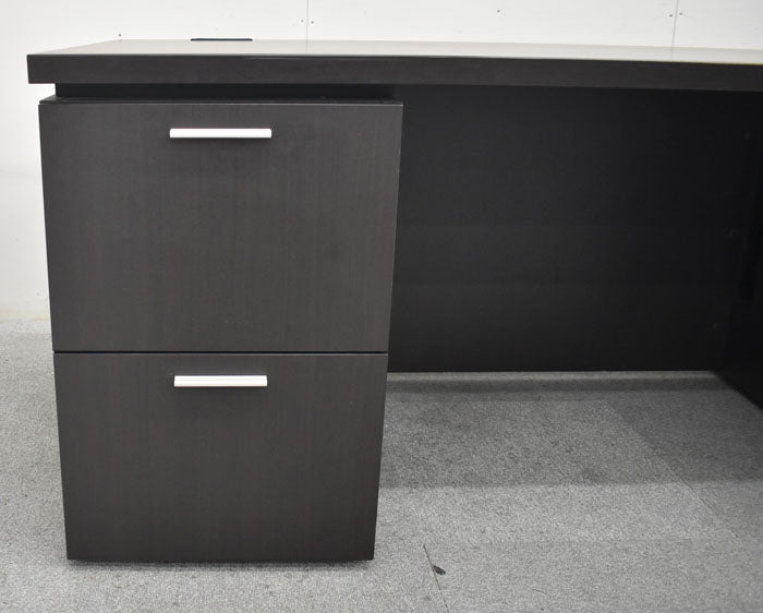 コクヨ マネージメントS370シリーズ 役員用両袖デスク 2019年製 2023071803【中古オフィス家具】【中古】