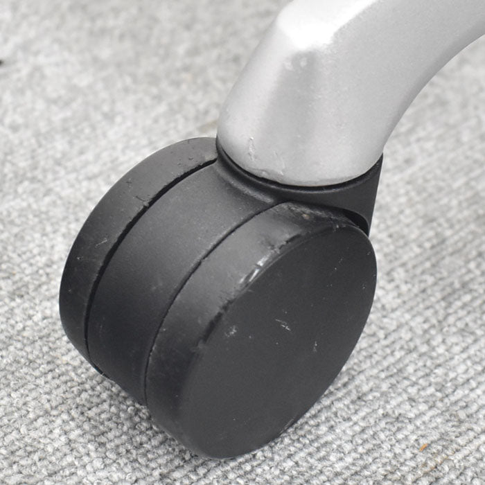 オカムラ バロン エクストラハイバック 固定ヘッドレスト 可動肘 シルバーフレーム(肘パット新品交換済) 2023080701【中古オフィス家具】【中古】