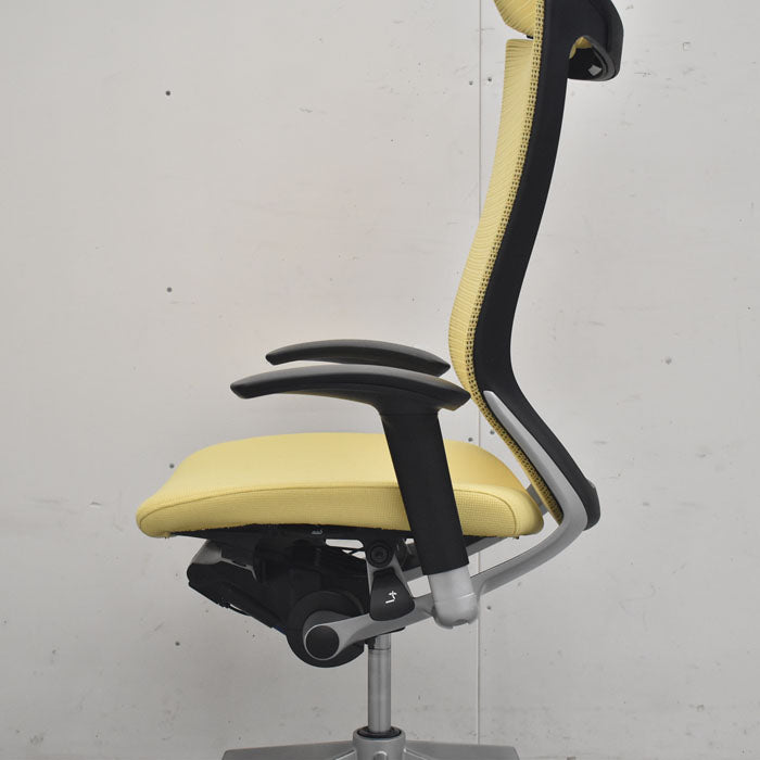 オカムラ バロン エクストラハイバック 固定ヘッドレスト 可動肘 シルバーフレーム(肘パット新品交換済) 2023080702【中古オフィス家具】【中古】