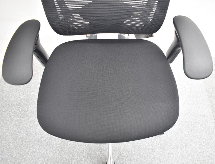 オカムラ コンテッサ ヘッドレスト 可動肘 ランバーサポート ポリッシュ 2023080705【中古オフィス家具】【中古】