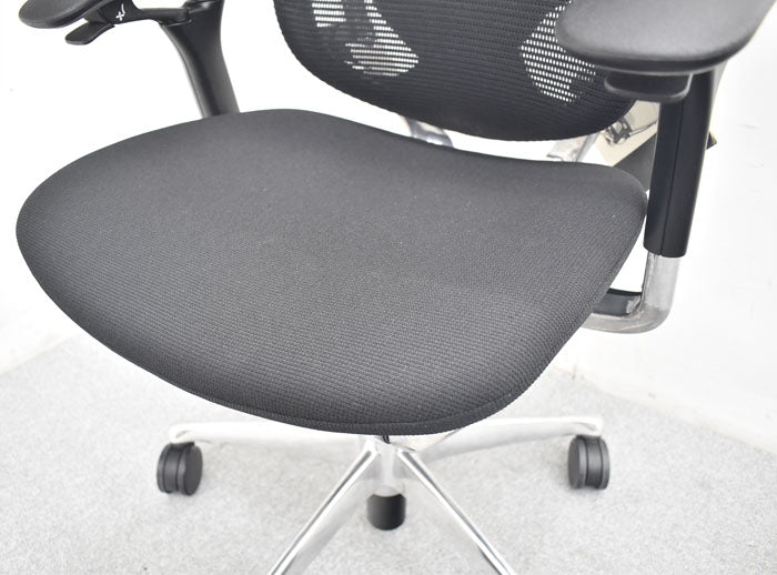 オカムラ コンテッサ ヘッドレスト 可動肘 ランバーサポート ポリッシュ 2023080705【中古オフィス家具】【中古】