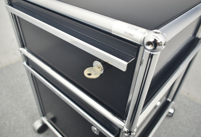 USM Haller System ハラーシステム ワゴン ロールボーイ 鍵付 2023090803【中古オフィス家具】【中古】