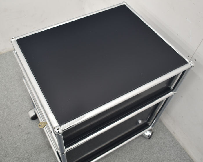 USM Haller System ハラーシステム ワゴン ロールボーイ 鍵付 2023091101【中古オフィス家具】【中古】