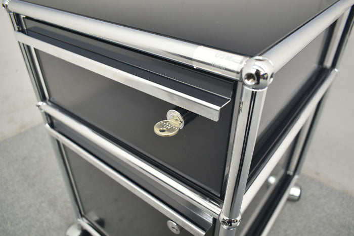 USM Haller System ハラーシステム ワゴン ロールボーイ 鍵付 2023091103【中古オフィス家具】【中古】
