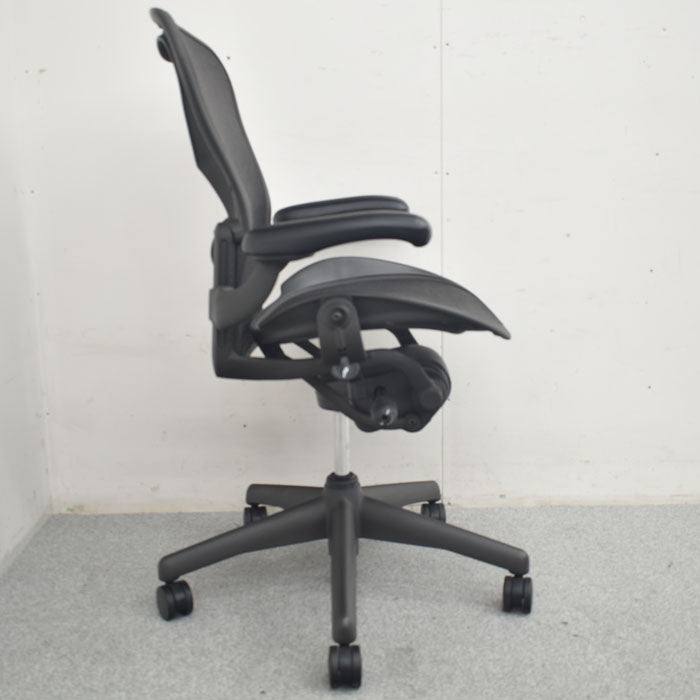 ハーマンミラー Hermanmiller アーロンチェア スタンダード ランバーサポート 2023091106【中古オフィス家具】【中古】