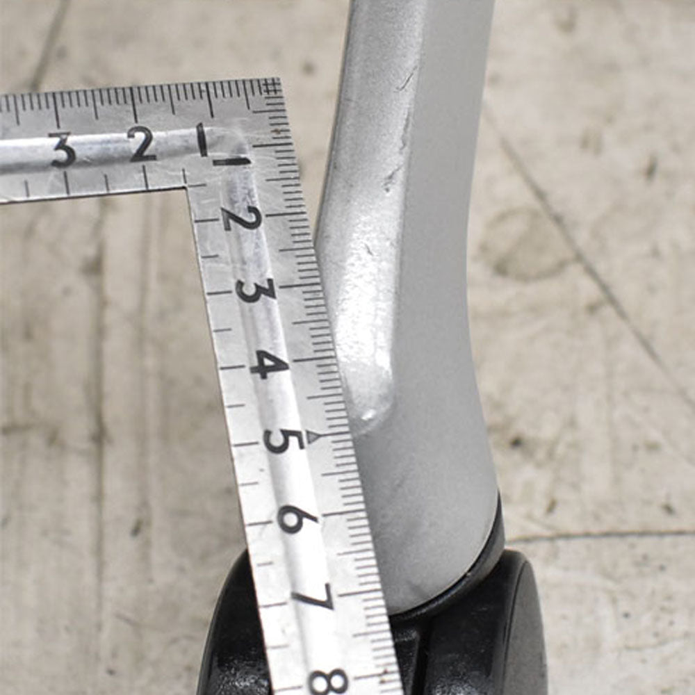 オカムラ バロン ハイバック 可動肘 シルバーフレーム オレンジ 2023041904【中古オフィス家具】【中古】