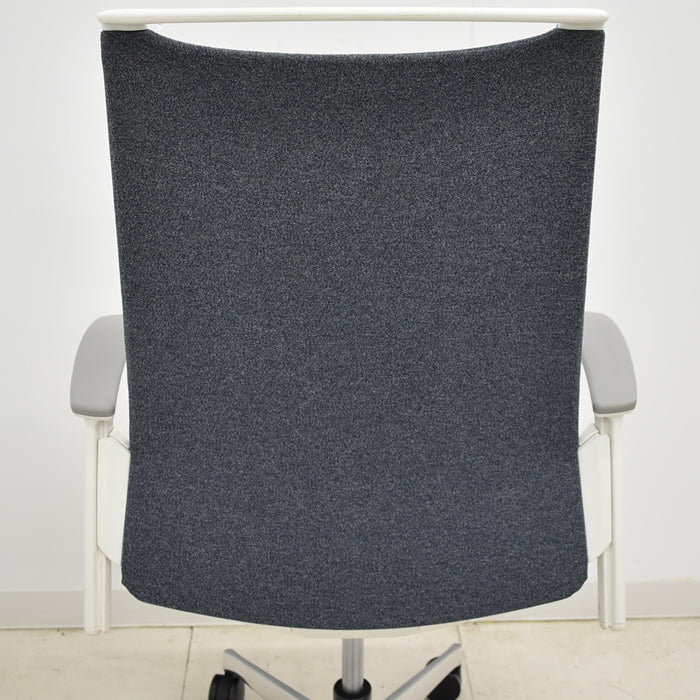 【中古】オカムラ モード ハイバック 可動肘 アルミポリッシュ脚 2022年製 2024102903【中古オフィス家具】