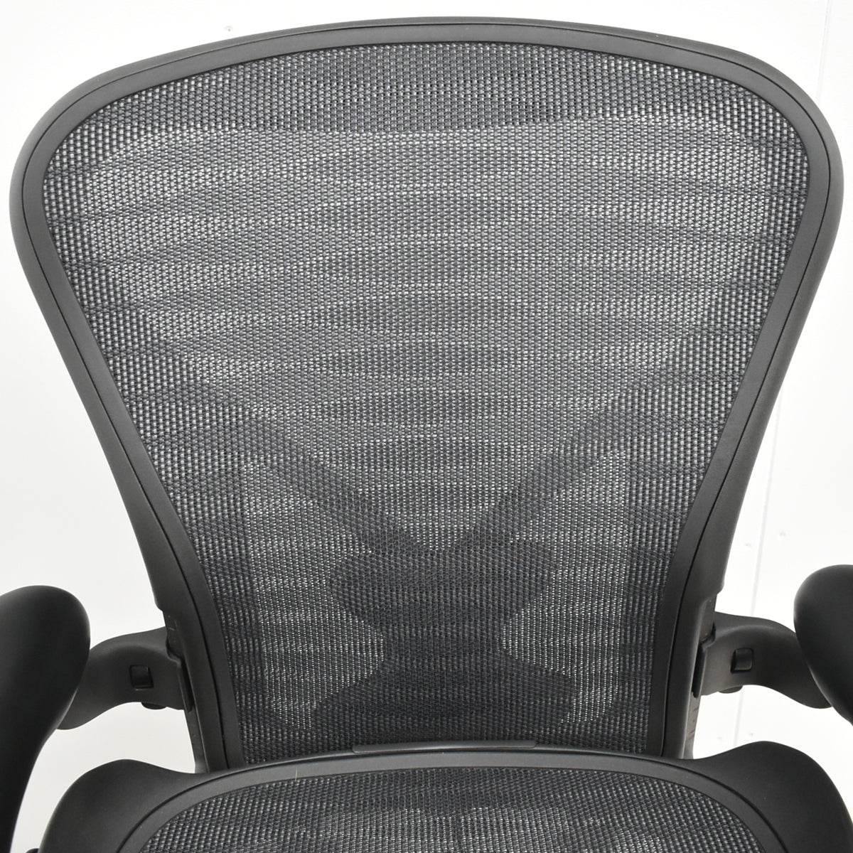 【中古】ハーマンミラー アーロンチェア Bサイズ フル装備 ポスチャーフィット タキシードメッシュ 2025102802 【中古オフィス家具】