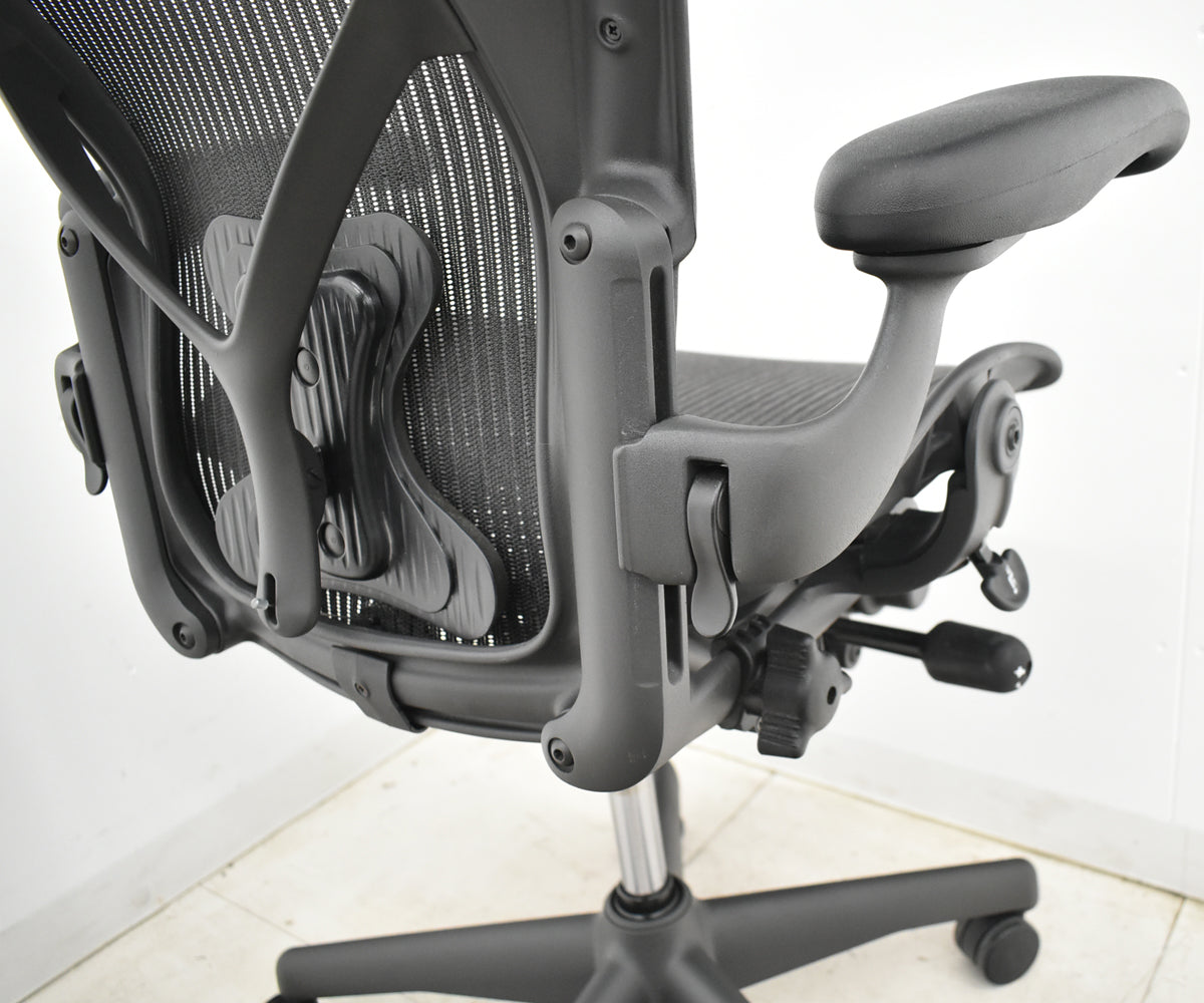 【中古】ハーマンミラー アーロンチェア Bサイズ フル装備 ポスチャーフィット 肘レバータイプ(肘パッド新型) 2025102804【中古オフィス家具】