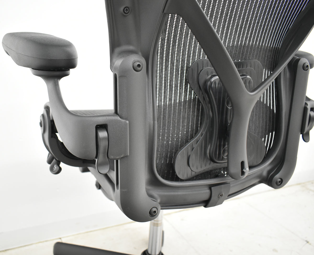 【中古】ハーマンミラー アーロンチェア Bサイズ フル装備 ポスチャーフィット 肘レバータイプ(肘パッド新型) 2025102804【中古オフィス家具】