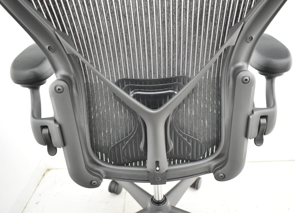 【中古】ハーマンミラー アーロンチェア Bサイズ フル装備 ポスチャーフィット 肘レバータイプ(肘パッド新型) 2025102804【中古オフィス家具】