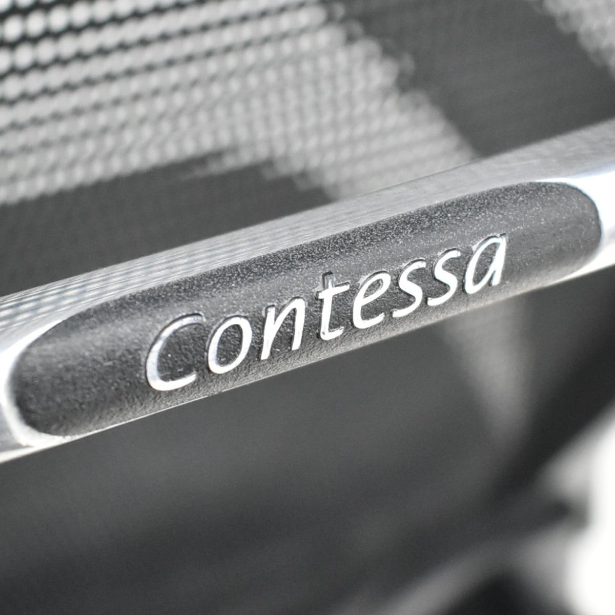 【中古】オカムラ コンテッサ 可動肘(肘パッド新品)ランバーサポート ポリッシュ 2025102902【中古オフィス家具】