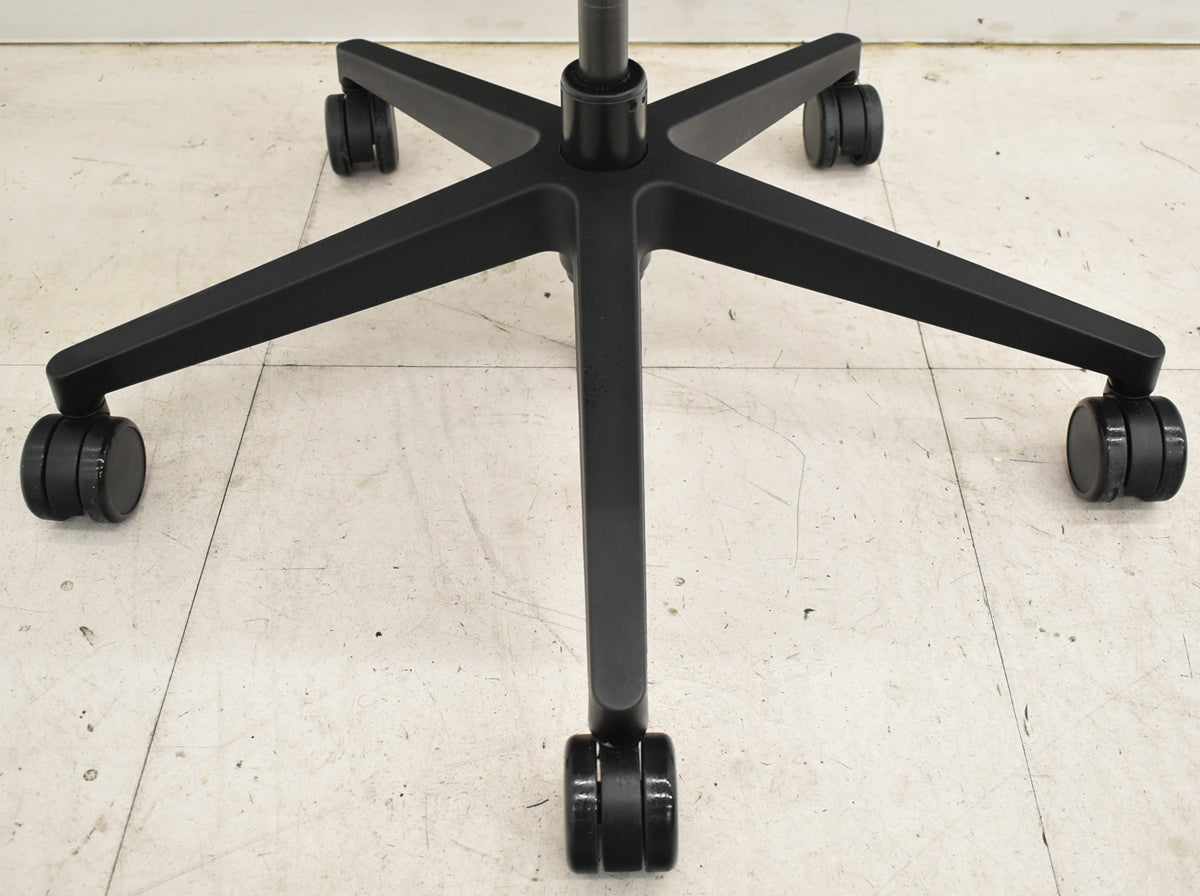 【中古】スチールケース シンク2 可動肘 ランバーサポート 2025102904【中古オフィス家具】