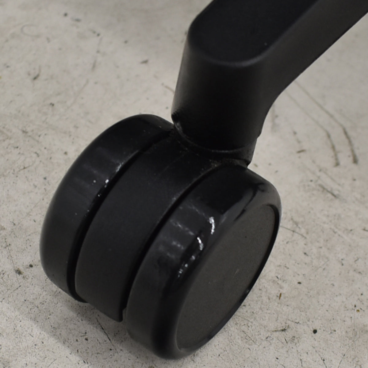 【中古】スチールケース シンク2 可動肘 ランバーサポート 2025102904【中古オフィス家具】