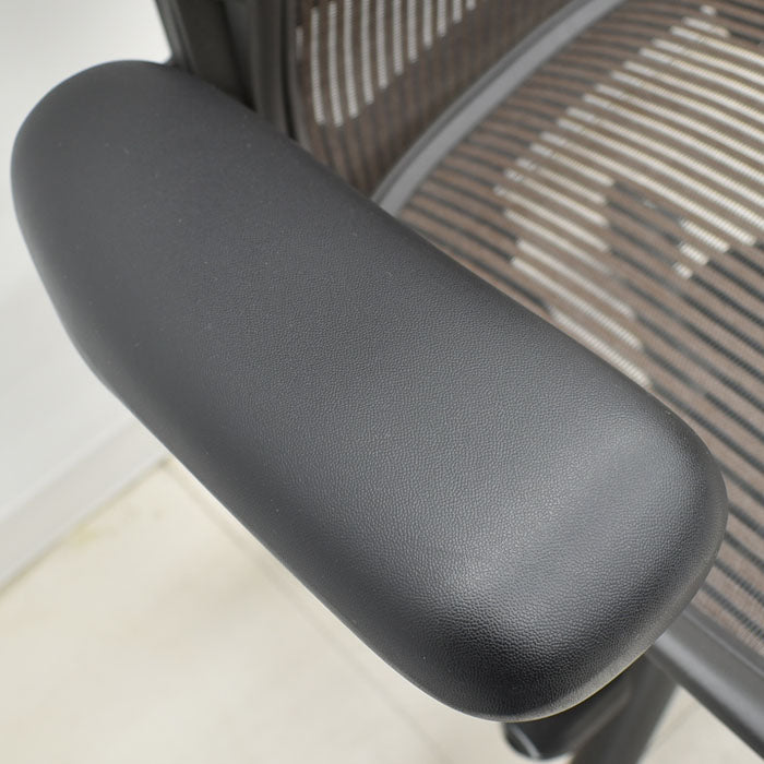 ハーマンミラー Hermanmiller アーロンチェア スタンダード Bサイズ ランバーサポート 2023051202【中古オフィス家具】【中古】