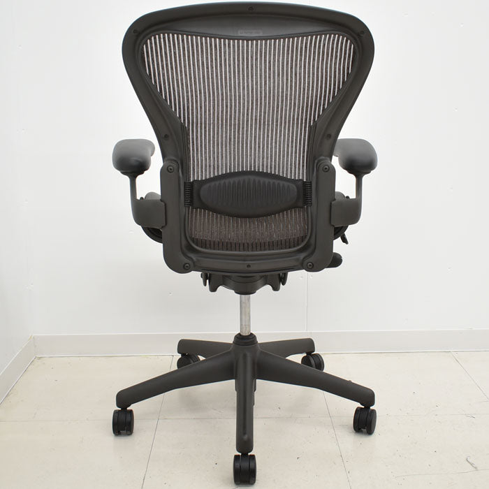 ハーマンミラー　Hermanmiller　アーロンチェア　スタンダード　Ｂサイズ　ランバーサポート　2023051202【中古オフィス家具】【中古】