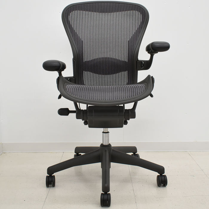 ハーマンミラー Hermanmilller アーロンチェア フル装備 Bサイズ ランバーサポート 2023062605【中古オフィス家具】【中古】