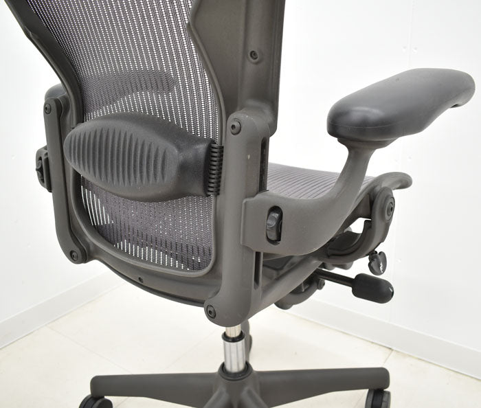 ハーマンミラー Hermanmilller アーロンチェア フル装備 Bサイズ ランバーサポート 2023062605【中古オフィス家具】【中古】