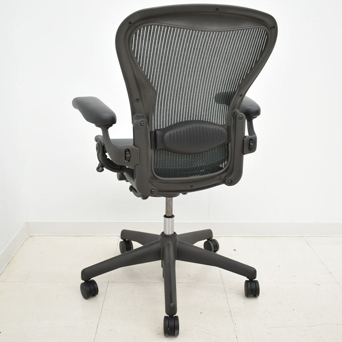 ハーマンミラー Hermanmilller アーロンチェア フル装備 Bサイズ ランバーサポート 2023062702【中古オフィス家具】【中古】