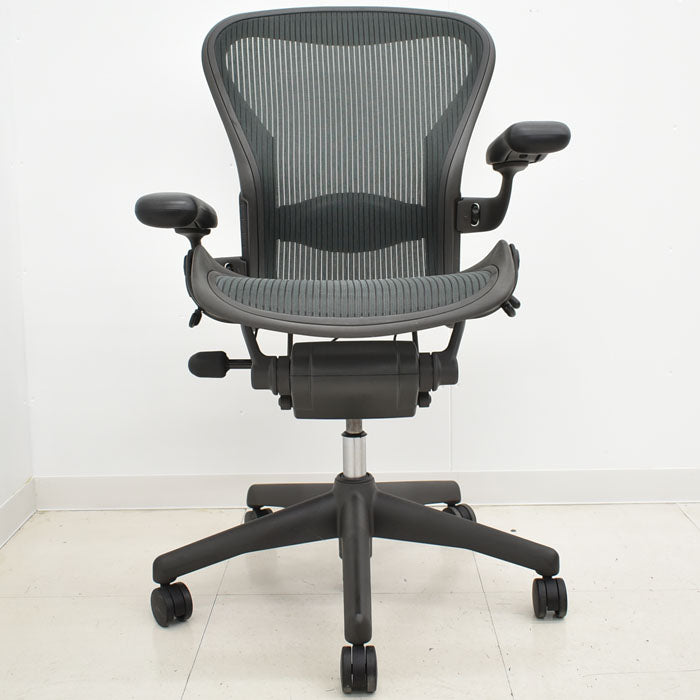 ハーマンミラー Hermanmilller アーロンチェア フル装備 Bサイズ ランバーサポート 2023062702【中古オフィス家具】【中古】