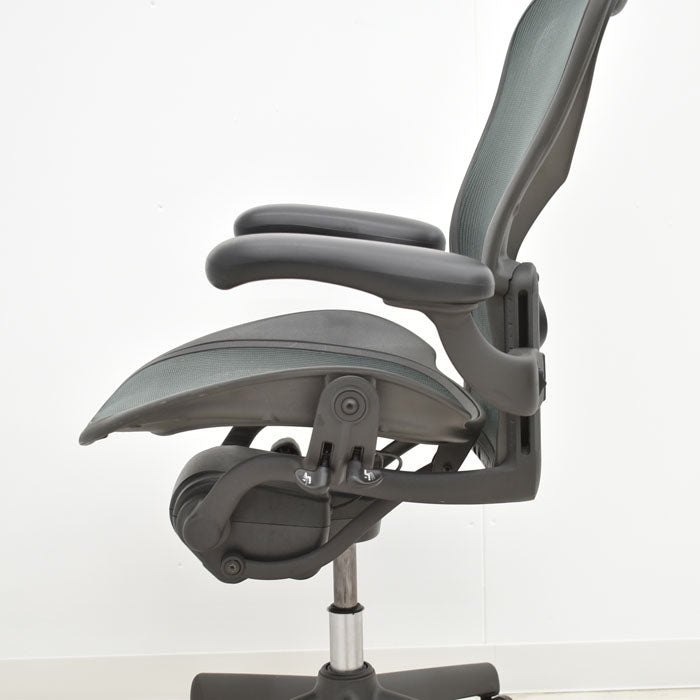 ハーマンミラー Hermanmilller アーロンチェア フル装備 Bサイズ ランバーサポート 2023062702【中古オフィス家具】【中古】