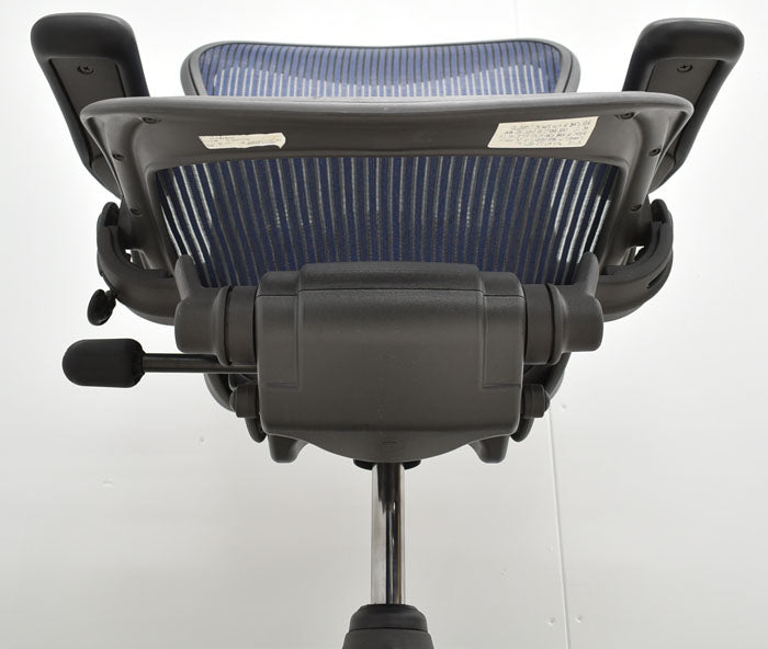 ハーマン・ミラー アーロンチェア Bサイズ スタンダード ランバーサポート ブルー 2023082106【中古オフィス家具】【中古】