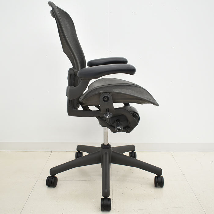 ハーマンミラー アーロンチェア Bサイズ スタンダード ランバーサポート 2023100403【中古オフィス家具】【中古】
