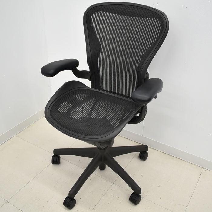 ハーマンミラー アーロンチェア Bサイズ スタンダード 2023100501【中古オフィス家具】【中古】