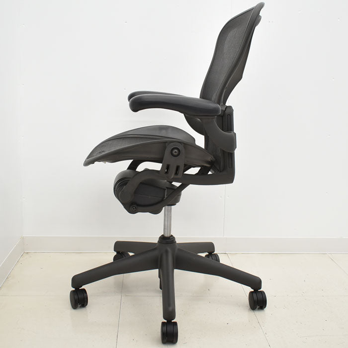 ハーマンミラー アーロンチェア Bサイズ スタンダード 2023101201【中古オフィス家具】【中古】