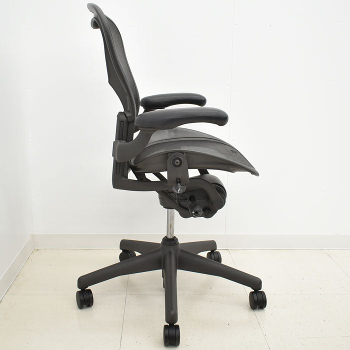 ハーマンミラー アーロンチェア Bサイズ スタンダード 2023101201【中古オフィス家具】【中古】