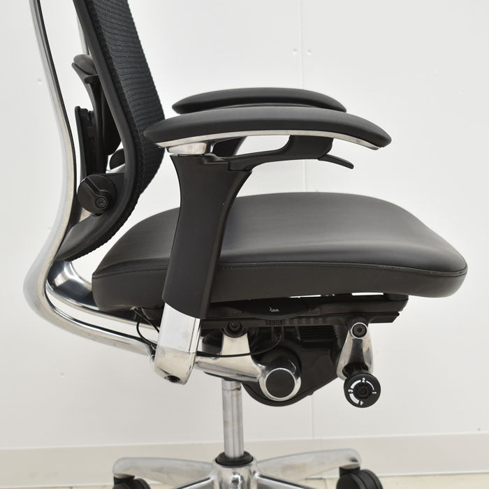 【中古】オカムラ コンテッサ 可動肘(肘パット新品)ランバーサポート アルミポリッシュ 2023102404【中古オフィス家具】
