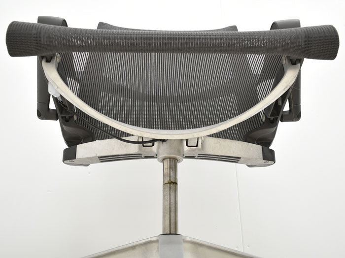 【中古】ハーマン・ミラー セトゥーチェア マルチパーパスチェア 固定肘 2023102405【中古オフィス家具】
