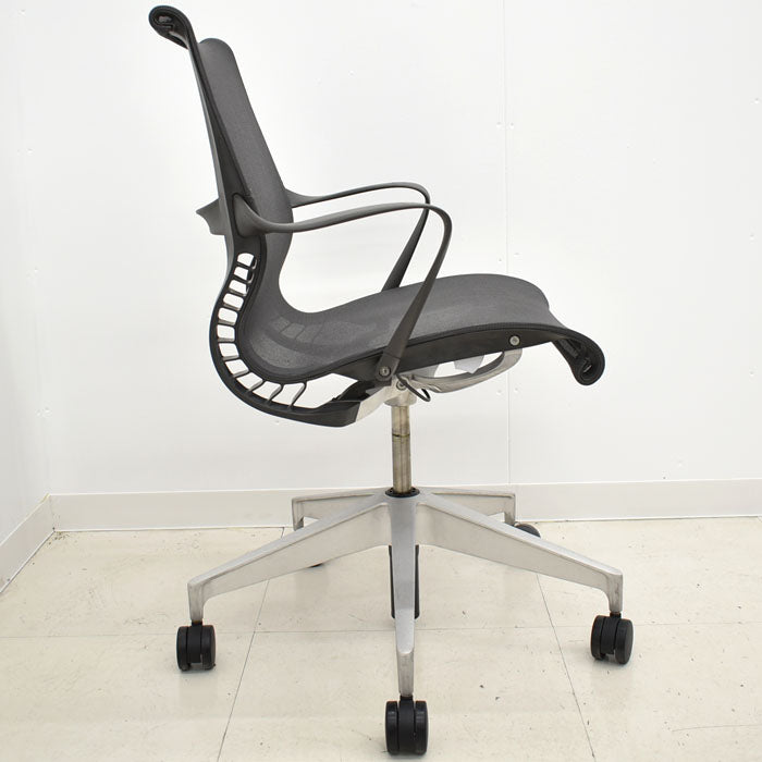 【中古】ハーマン・ミラー セトゥーチェア マルチパーパスチェア 固定肘 2023102405【中古オフィス家具】