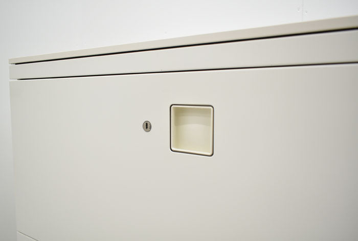 【中古】オカムラ レクトライン 3段ラテラルキャビネット 天板付 W900 2023103001【中古オフィス家具】