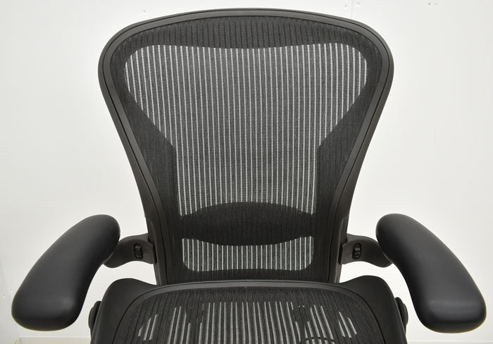 ハーマンミラー Hermanmilller アーロンチェア フル装備 Bサイズ ランバーサポート 2023051103【中古オフィス家具】【中古】