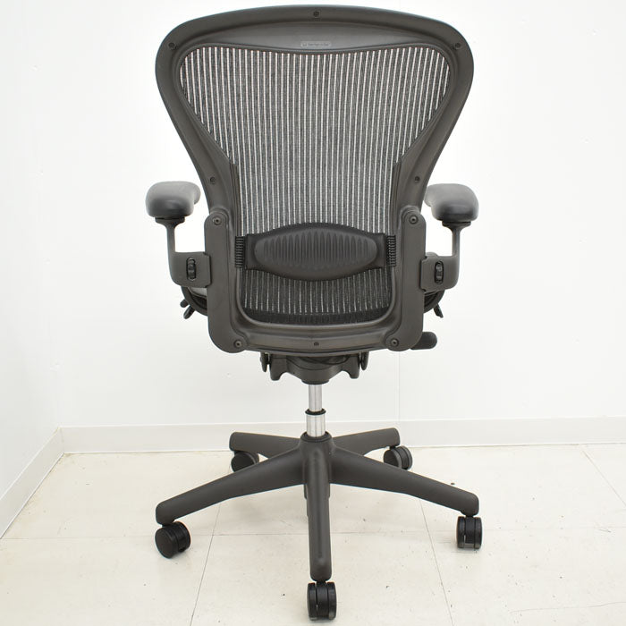 ハーマンミラー Hermanmilller アーロンチェア フル装備 Bサイズ ランバーサポート 2023051103【中古オフィス家具】【中古】