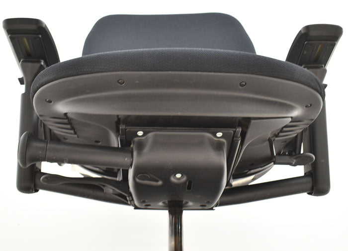 【中古】 スチールケース リープV2 可動肘 ハンガー付 USモデル 2023122305【中古オフィス家具】