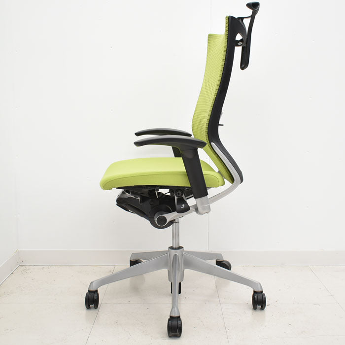 【中古】オカムラ バロン ハイバック 可動肘(肘パット新品)ランバーサポート ハンガー シルバー脚 2023122501【中古オフィス家具】