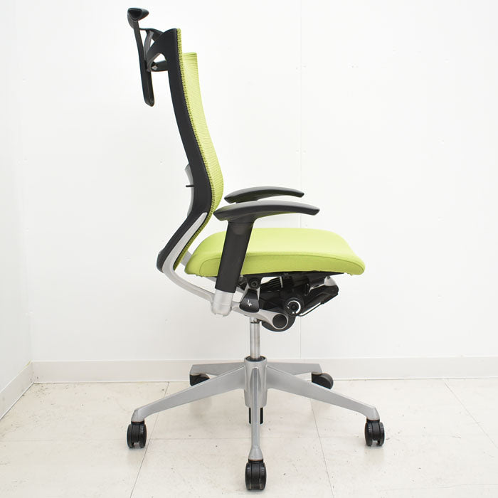 【中古】オカムラ バロン ハイバック 可動肘(肘パット新品)ランバーサポート ハンガー シルバー脚 2023122501【中古オフィス家具】