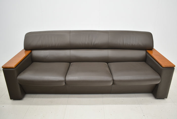 【中古】オカムラ S-18シリーズ 高級応接6点セット W2070 総革張り 2024012501【中古オフィス家具】