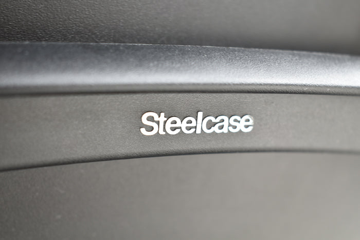 【中古】スチールケース リープV2 可動肘 ハンガー付 USモデル 2024022205【中古オフィス家具】