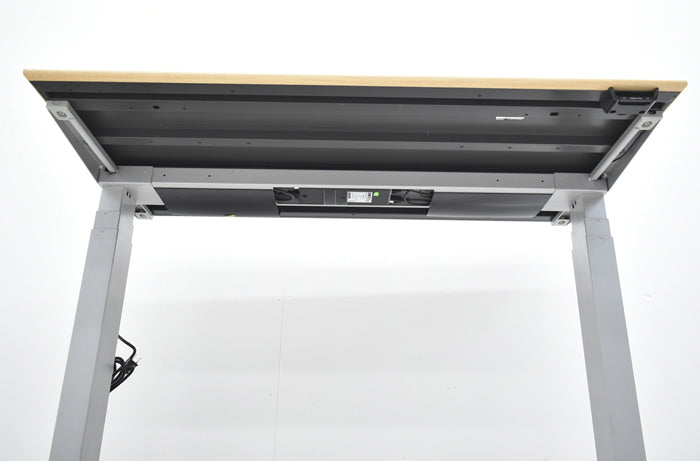 【中古】オカムラ スイフト 電動昇降デスク レバータイプ スムースフォルムエッジ 2017年製 W1150 2024022702【中古オフィス家具】