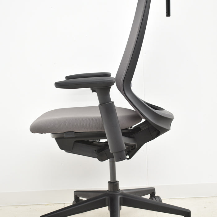 【中古】ウチダ Nimbus ニンバス 可動肘 ハイバック ランバーサポート 2023年製 2024031103【中古オフィス家具】